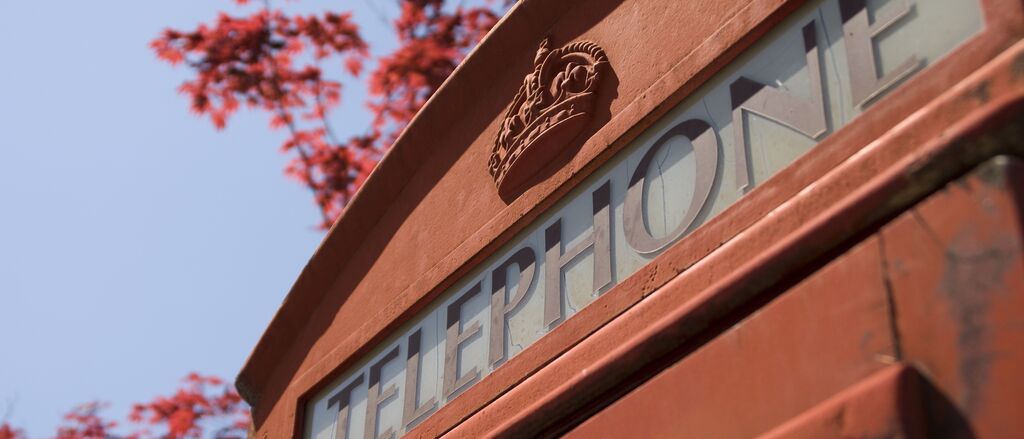 Red england great britain call box